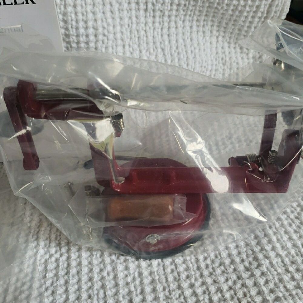 Roots & Branches Johnny Apple Peeler Suction Base VKP1010 Cast Iron Boxed Open - Picture 5 of 7